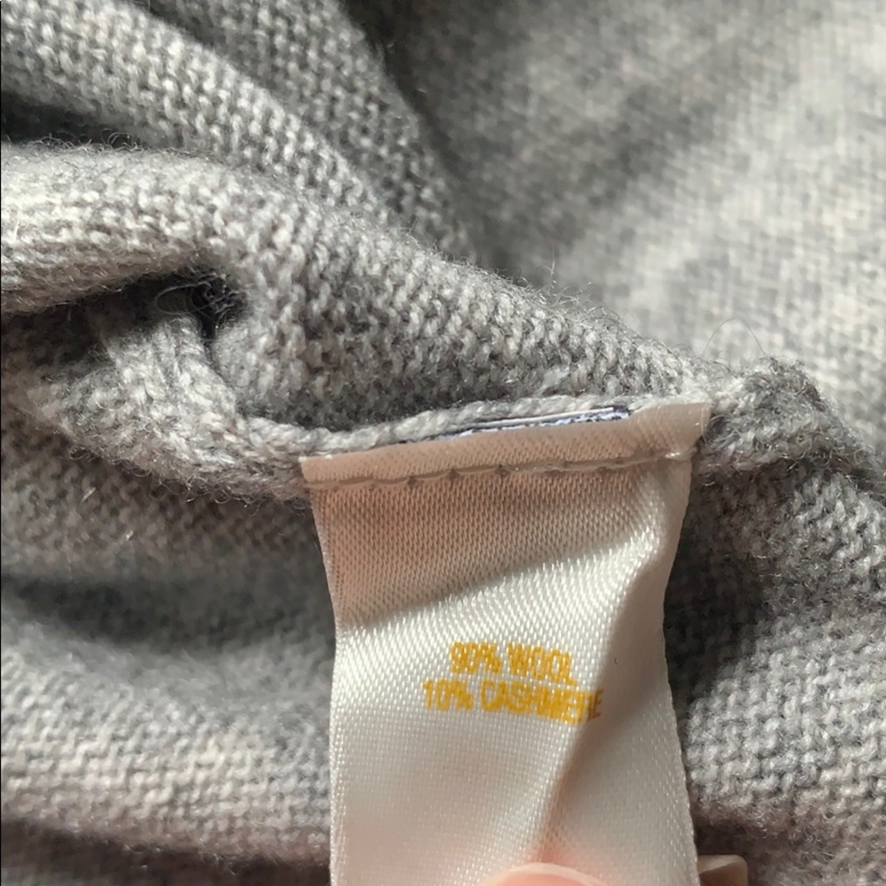 Adorable Kate Spade Sweater Top - Picture 3 of 3